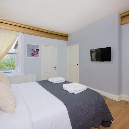 IDEAL ABODE ABBOTS 4 En-suite Chester Extérieur photo